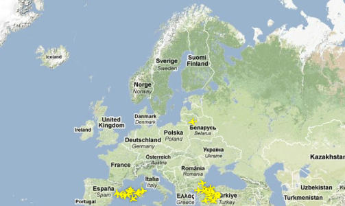 HISTORISK TOMT: Slik ser luftrommet over Europa ut i 23-tiden l�rdag kveld. Faksimile: flightradar24.com