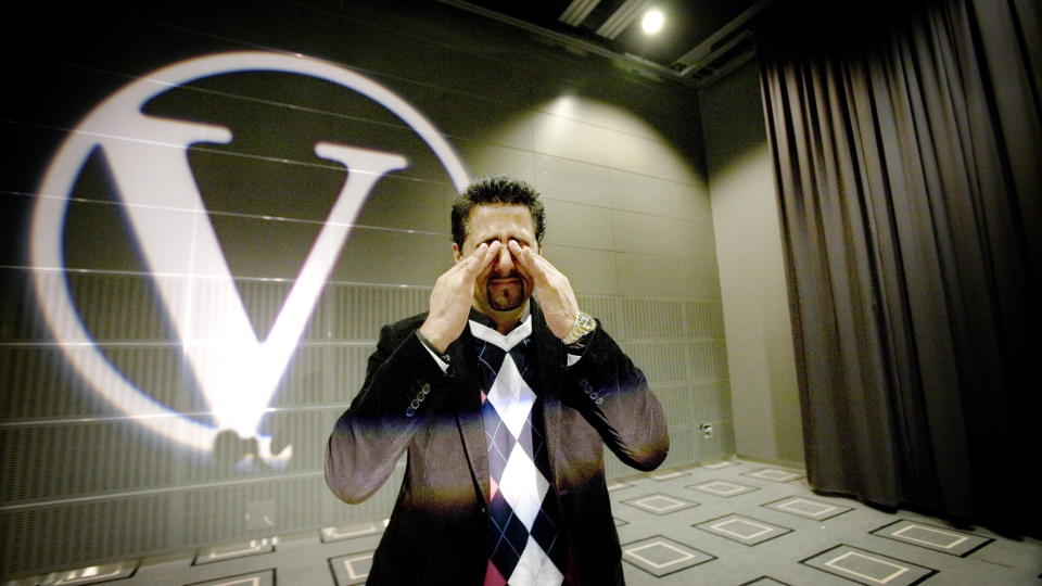 ANGRER:  Abid Q. Raja sier han handlet i affekt og p� refleks. Foto: Linn Cathrin Olsen / SCANPIX