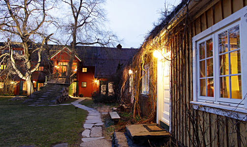 STEMNING: Utelysene er varme og gir en lun stemning. STEMNING: Utelysene er varme og gir en lun stemning.