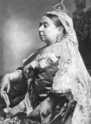 STRENG SEKSUALMORAL: Viktoriatiden (1832 &mdash; ca. 1895) brukes om en periode i Storbritannia da landet var p� sitt mektigste. Tiden var ogs� preget av et strengt syn p� seksualitet. Her representert ved dronning Victoria som ga epoken navn. Foto: WIKIMEDIA