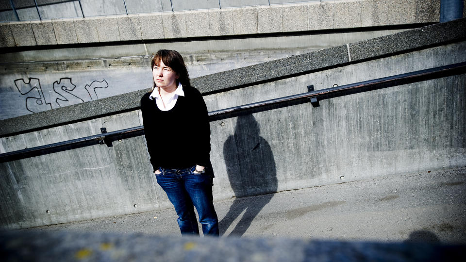 TAR KAMPEN: Anne May Eknes (33) er en av flere hundre som har f�tt diagnosen ME etter vaksina mot hjernehinnebetennelse som 180 000 norske ungdomsskoleelever fikk i �ra 1988 - 1991. Foto: Thomas Rasmus Skaug