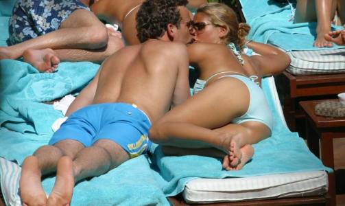 DEN GANG DA:  Her er prinsesse Madeleine og Jonas Bergstr�m lykkelig og nyforelsket. N� er forlovelsen deres brutt. Foto: STELLA PICTURES