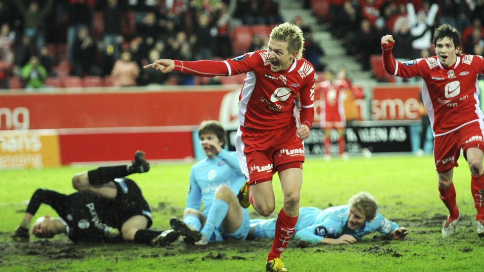 MER SLIKI ERik Huseklepp har Brann en flott angrepsspiller. Desto mer grunn til � bruke hans ferdigheter med fornuft. Foto: Marit Hommedal/Scanpix.