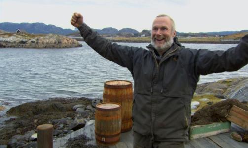 VIDERE TIL FINALEN: Leif Birger jubler etter at han har vunnet tvekampen. Foto: TV 2