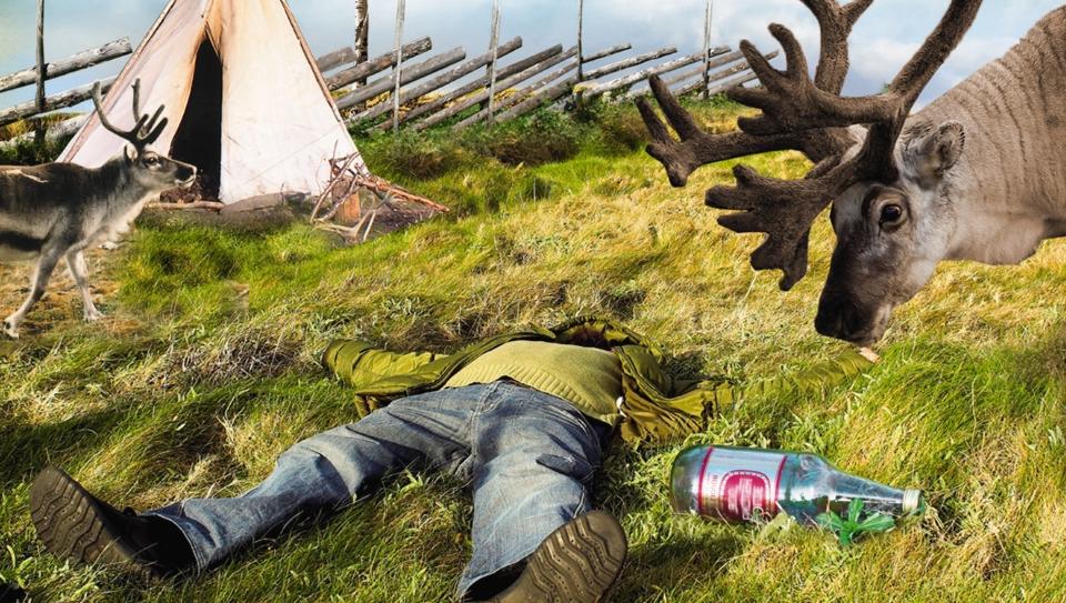 VAREMERKE: F�rst og fremst avsl�rer Hovden en oppriktig kj�rlighet til folket lengst der nord. Foto: Utsnitt fra omslaget