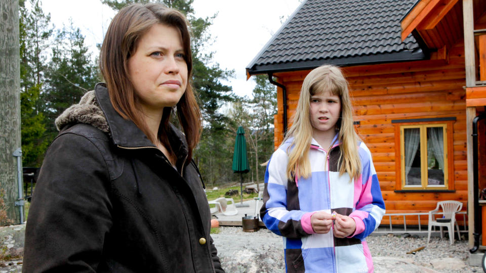 MELDT INN AV UKJENTE: Elisabeth (12) begynte � f� medlemsblad og kontingentkrav fra SOS Rasisme i 2008. Det ble ikke moren Synn�ve Lunde s� glad for. Foto: Torbj�rn Berg/Dagbladet