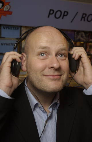 UTEN HJELP: Jostein Pedersen fikk ingen drahjelp, verken fra MGP-Didrik eller NRK, til boka si.