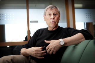 - DETTE SKAL IKKE SKJE: Arne Johannesen, avdelingsdirekt�r for psykisk helsevern og rus i Helsedirektoratet, opplyser at pasienter som har startet et behandlingsopplegg i LAR, ikke skal kuttes ut fra dette med mindre behandlingen er uforsvarlig. FOTO: JON TERJE HELGREEN HANSEN