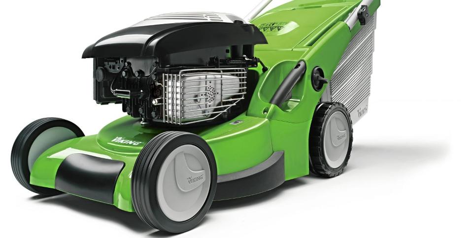 BESTE BENSINDREVNE: Viking MB545V ble av testerne vurdert som den beste bensindrevne gressklipperen. Foto: Produsenten