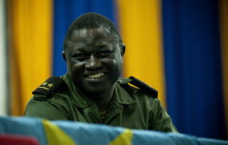 - ANSVARLIG FOR FEIL: Dommer Frederic Embu Anieng deltar ikke i neste rettsrunde. Foto: �istein Norum Monsen/Dagbladet