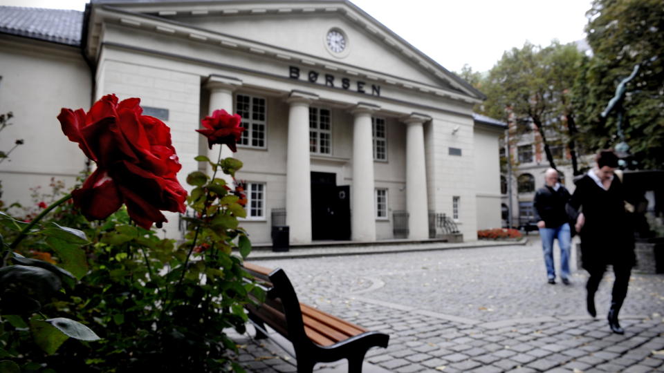 IKKE BARE EN DANS P� ROSER: Det var en t�ff dag p� Oslo b�rs da aksjene innen alle n�ringen gikk ned. Foto: John T. Pedersen/Dagbladet