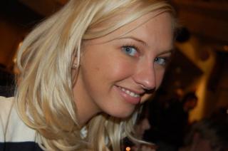 LISA KEANE.  Den norske tv-regiss�ren Lisa Keane bor i London. Tidligere i �r fikk hun beskjed om � lage en dokumentar om David Cameron.