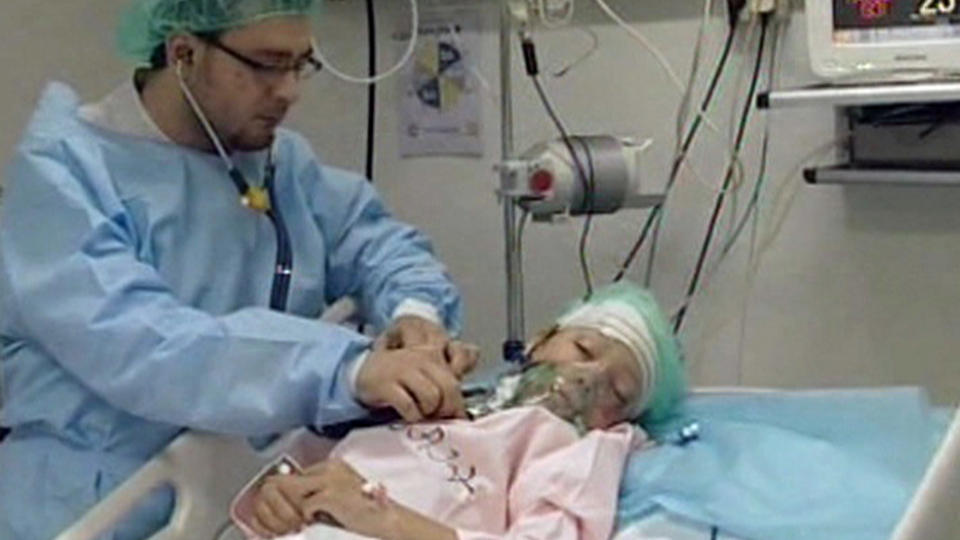 OVERLEVDE: Den eneste overlevende etter g�rsdagens flyulykke i Libya identifiseres som Ruben (9) fra Tilburg i Nederland. Foto: AP Photo/Libya TV/SCANPIX