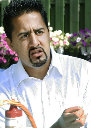 - BRUKER MUSLIMER:: Venstre-politiker Abid Q. Raja mener deler av SOS Rasisme misbruker en god sak. Foto: Steinar Buholm / Dagbladet.