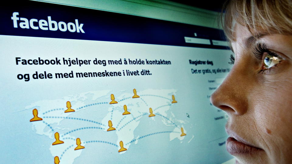 VENN MED SJEFEN: En unders�kesle med 1300 norske sjefer viser at nesten halvparten er venn med sine ansatte.  
Illustrasjonsfoto: Nina Hansen / Dagbladet