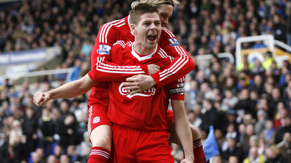 HVILER: Liverpool-manager Roy Hodgson lar VM-spillerne f� st� over de f�rste kvalifiseringskampene i europaligaen. Foto: AFP PHOTO/IAN KINGTON