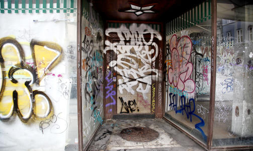 STRAFFBARE FORHOLD: I 2009 ble det registrert totalt 379 straffbare forhold i Oslo kodet som skadeverk ved tagging/grafitti med en registrert gjeringsperson. Her fra Thorvald Meyersgate i Oslo. Foto: JACQUES HVISTENDAHL/DAGBLADET