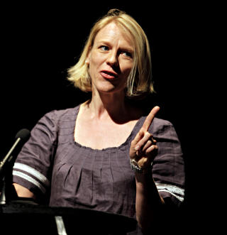 �PNET: Anniken Huitfeldt sto for den offisielle �pningen av Norsk Litteraturfestival. Foto: Lars Eivind Bones