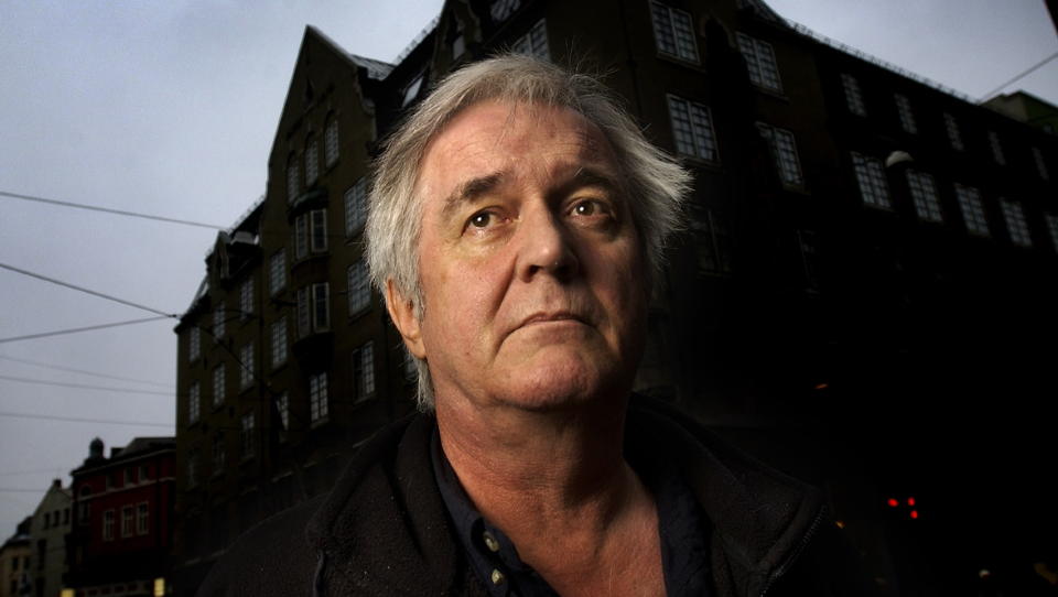BLE BORDET: Den svenske forfatteren Henning Mankell har ikke gitt lyd fra seg siden israelerne bordet skipene p� vei mot Gaza. 

Foto BONES/LARS EIVIND Dagbladet
