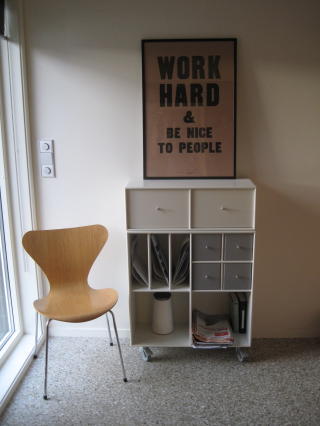 Avdelingen: For deg som liker skandinaviske design og trenger et avbrekk fra den landlige, romantiske stilen som preger mange blogger.