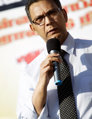- KONTROLL: Akhtar Chaudhry mener det er ekstra viktig med en rolig demonstrasjon i dag. Foto: Scanpix