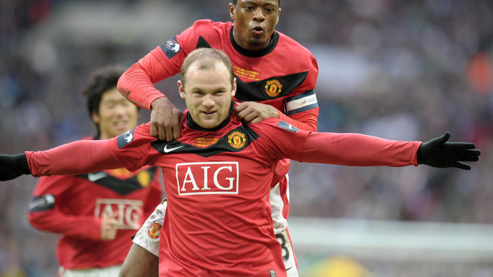 F�R SE ROONEY: Wayne Rooney og Patrice Evra blir tilgjengelige ogs� for Get-kundene til h�sten. Det er gode nyheter for norske fotballsupportere, som n� satser p� at Canal Digital f�lger etter. Foto: Carl De Souza / AFP.