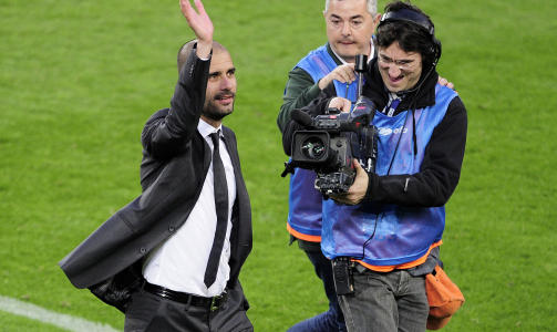 SUKSESSTRENER GUARDIOLA: Men � sette en mann hentet for 69 millioner euro p� benken kvalifiserer til opphold p� mentalsykehus, mener Raiola. Foto: AFP PHOTO / JOSEP LAGO