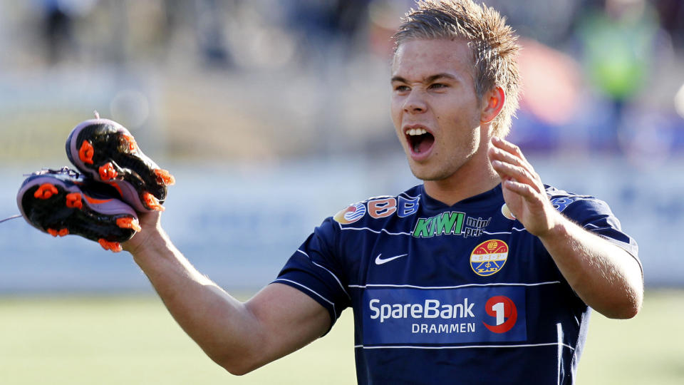 DRAR FRA DRAMMEN: Marcus Pedersen ble i kveld solgt til nederlandske Vitesse Arnhem. Foto: Cornelius Poppe, Scanpix