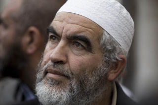 ARRESTERT: Sheik Raed Salah, lederen av den nordre grenen av Den islamske bevegelsen i Israel. Foto: AP/Tara Todras-Whitehill/SCANPIX