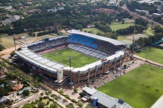 LOFTUS VERSFELD STADIUM: Dette er VMs eldste arene, og er hjem for b�de fotball- og rugbylag til vanlig i Pretoria. Foto: EPA/DUNCAN SMITH
