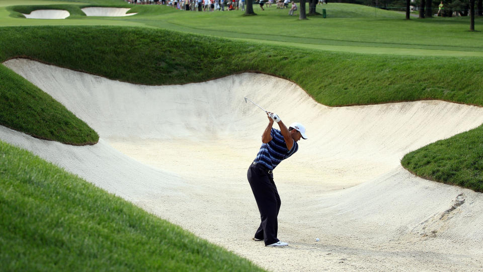 HAVNET I BUNKEREN: Tiger Woods er fortsatt ikke den gode gamle. Foto: Scott Halleran/Getty Images/AFP