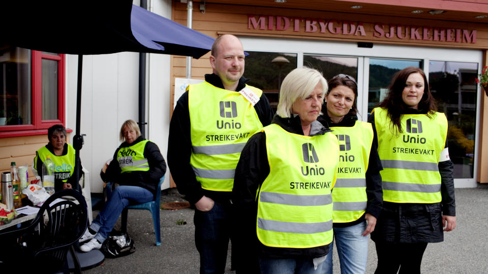 SLUTT?54 ansatte ved Midtbygda sykehjem i Bergen er tatt ut i streik. Snart kan det v�re over.  FOTO: PAUL S. AMUNDSEN