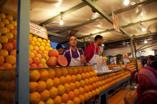 Maroc: Her f�r du fersk appelsinjuice til fire kroner.