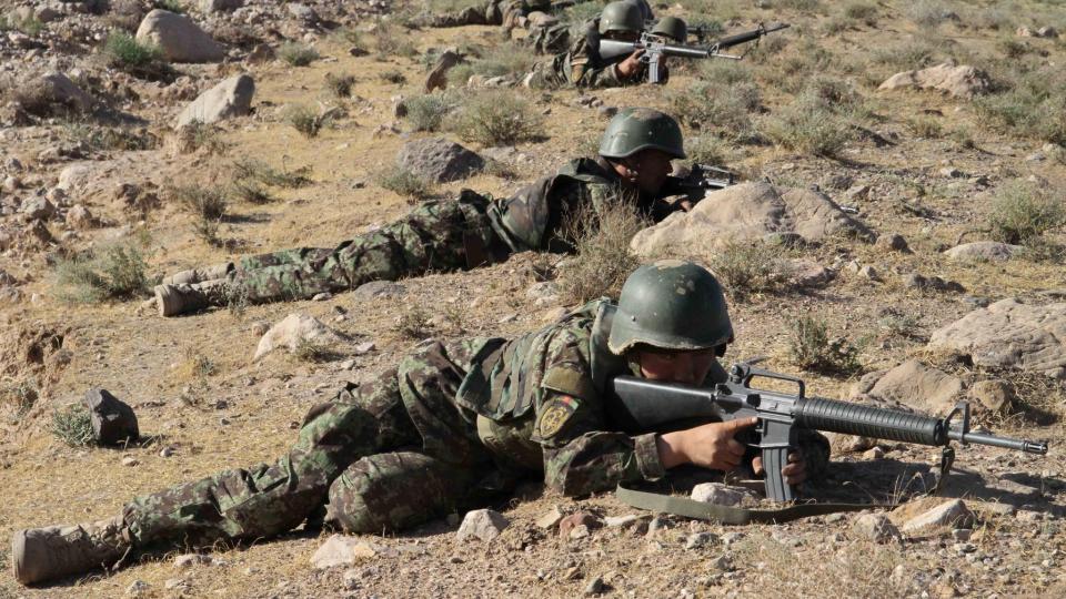 STORE TAPSTALL: ISAF-styrken kjemper en hard kamp mot Taliban i Afghanistan. Foto: EPA