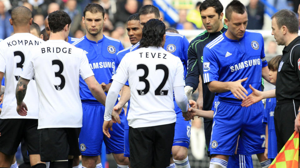 I L�NNSTOPPEN: Chelsea har det h�yeste l�nnsniv�et i engelsk fotball, men Manchester City har tilsynelatende tatt opp jakten.Foto: SCANPIX/REUTERS/Jed Leicester