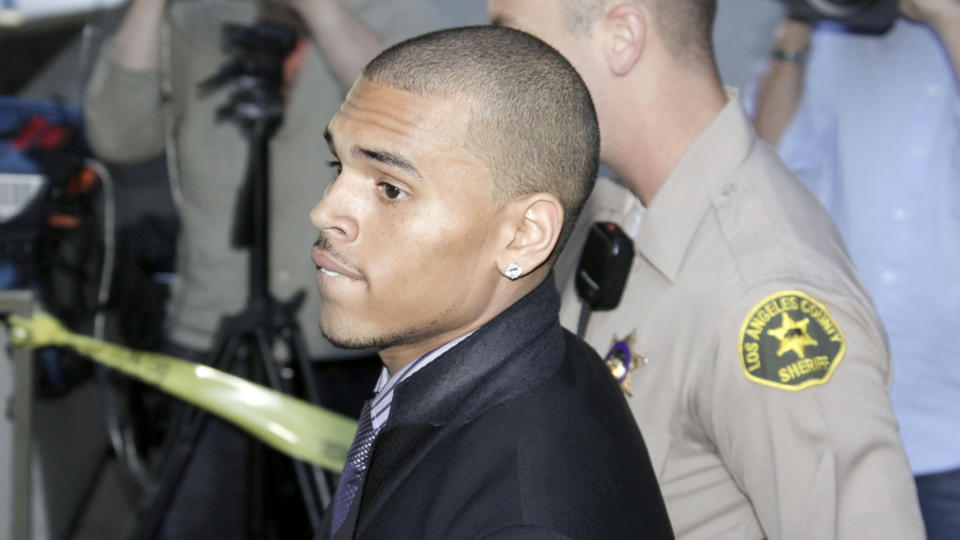 NEKTES ARBEIDSVISUM: Chris Brown mishandlet ekskj�resten Rihanna i februar i fjor. Det har gjort at han n� er u�nsket i Storbritannia. Foto: SCANPIX/AP Photo/Reed Saxon