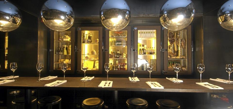 MISUNNELIG: Trenger du ikke bli n�r du sitter i restaurant Envy, alt som er utstilt kan du peke p� og f� (mot betaling, selvsagt). Foto: Envy.