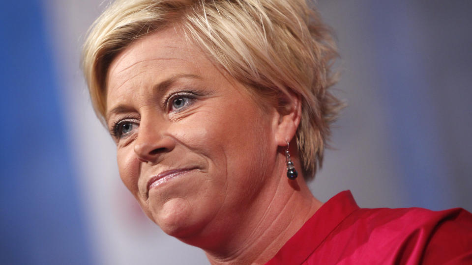ANMELDER: Siv Jensen kommer i dag til � anmeld mullah Krekar for trusler. Foto: Scanpix