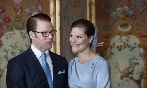 Bryllup i Sverige. Til helgen skal kronprinsesse Victoria og Daniel Westling gifte seg. Bildet er fra lysningsseremonien i Stockholm 30. mai.
Foto: JONAS EKSTR�MER / SCANPIX