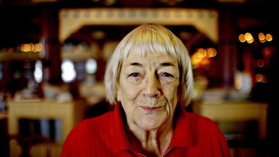 ENDELIG: Mange har �nsket � lage en tv-serie av �Sagaen om isfolket�. N� er Margit Sandemo forsiktig opitimist og tror prosjektet kan bli en realitet. 
Foto: Lars Eivind Bones/Dagbladet