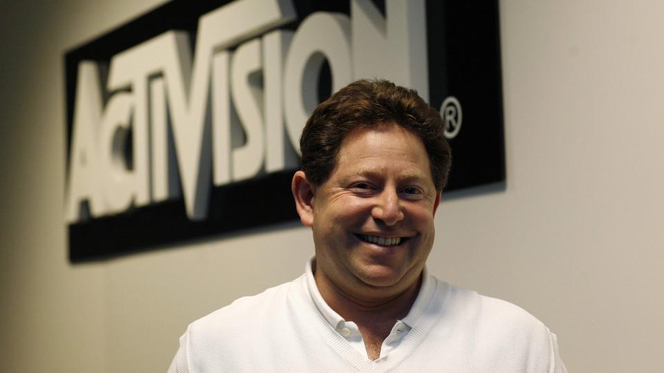Robert Kotick �nsker seg en betalingsbasert nettjeneste for Call of Duty-serien. (Foto: REUTERS/Mario Anzuoni)