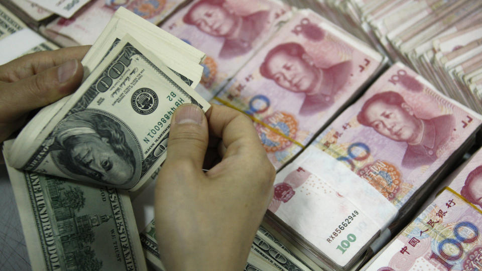 FLEKSIBEL.  Kina �pner for en mer fleksibel kurs p� valutaen sin, yuan.