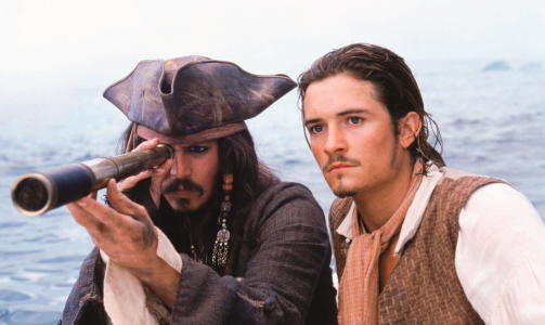 SPILLER IKKE: Heller ikke Orlando Bloom (t.h.) spiller i den fjerde �Pirates of the Caribbean�-filmen. Johnny Depp er fortsatt med i rollen som hovedperson kaptein Jack Sparrow. Foto: Filmweb
