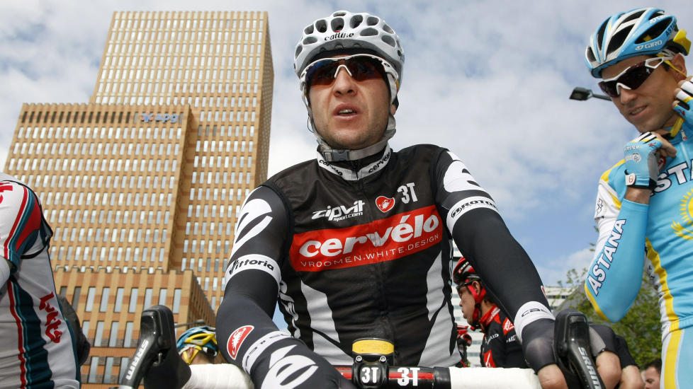 LEGGER OPP: Den tidligere Tour de France-vinneren Carlos Sastre legger opp. Spanjolen p� 36 �r ga beskjed om det p� et pressem�te torsdag. Foto:  AFP PHOTO/Luk Beines