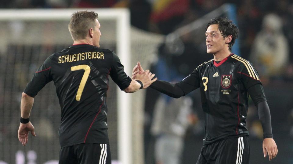 VM-�PENBARING: Mesut �zil har v�rt blant VMs beste spillere. 21-�ringens kontrakt g�r ut neste sesong, og nettopp det gj�r ham ekstra attraktiv for andre klubber. Foto: Ina Fassbender / REUTERS.