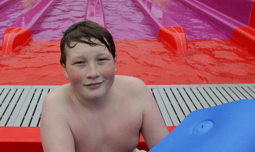 DETTE LIKTE MARIUS (13): - Vassf�yka og den lille sentrifugesklia, og � flyte rundt i bassenget. Jeg pr�vde � surfe, men det var vanskelig. Foto: Torbj�rn Berg / Dagbladet
