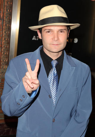 KOMPISEN: Skuespilleren Corey Feldman hedret kompisen. Arkivfoto: SCANPIX