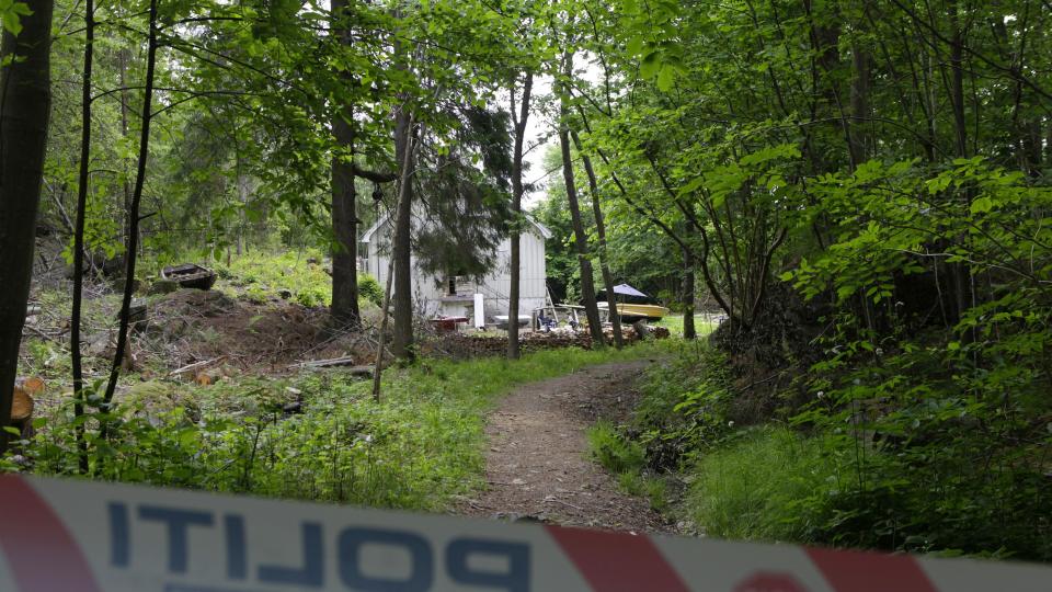 BORTGJEMT: Boligen der mannen ble funnet ligger ved innfartsveien til Langesund by, bortgjemt i et skogholt. Foto:Torbj�rn Berg/Dagbladet