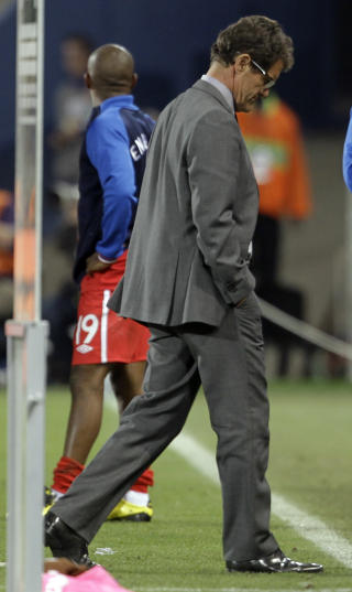 USIKKER P� FREMTIDEN: Fabio Capello. Foto: AFP.