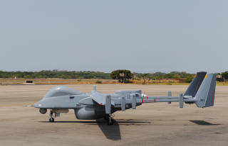 UBEMANNET: En israelsk Heron-UAV (Machatz-1) Foto: AFP/JOSE CABEZAS/SCANPIX